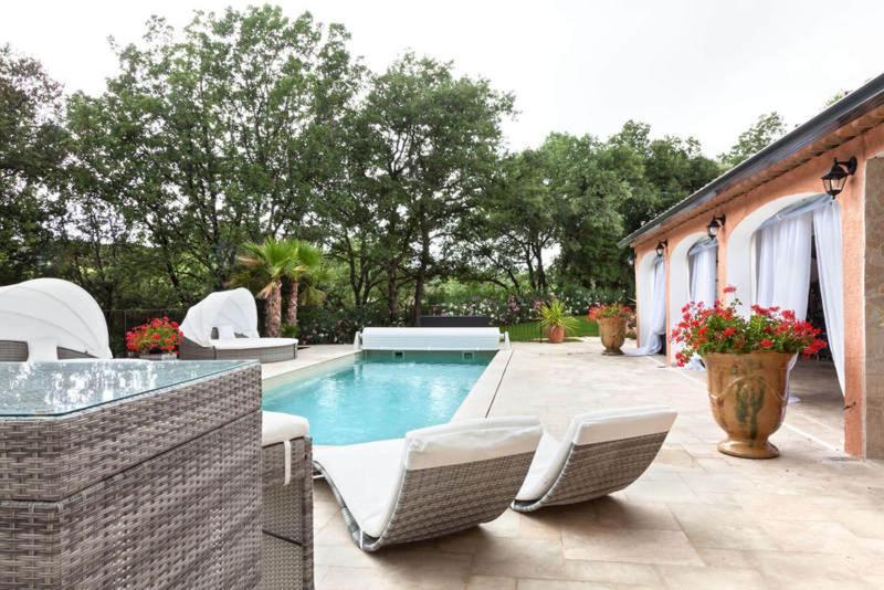 La Casa Dei Sogni Bed & Breakfast Flayosc ภายนอก รูปภาพ